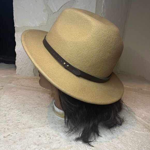 Ecote Urban Outfitters wool hat - Picture 1 of 6